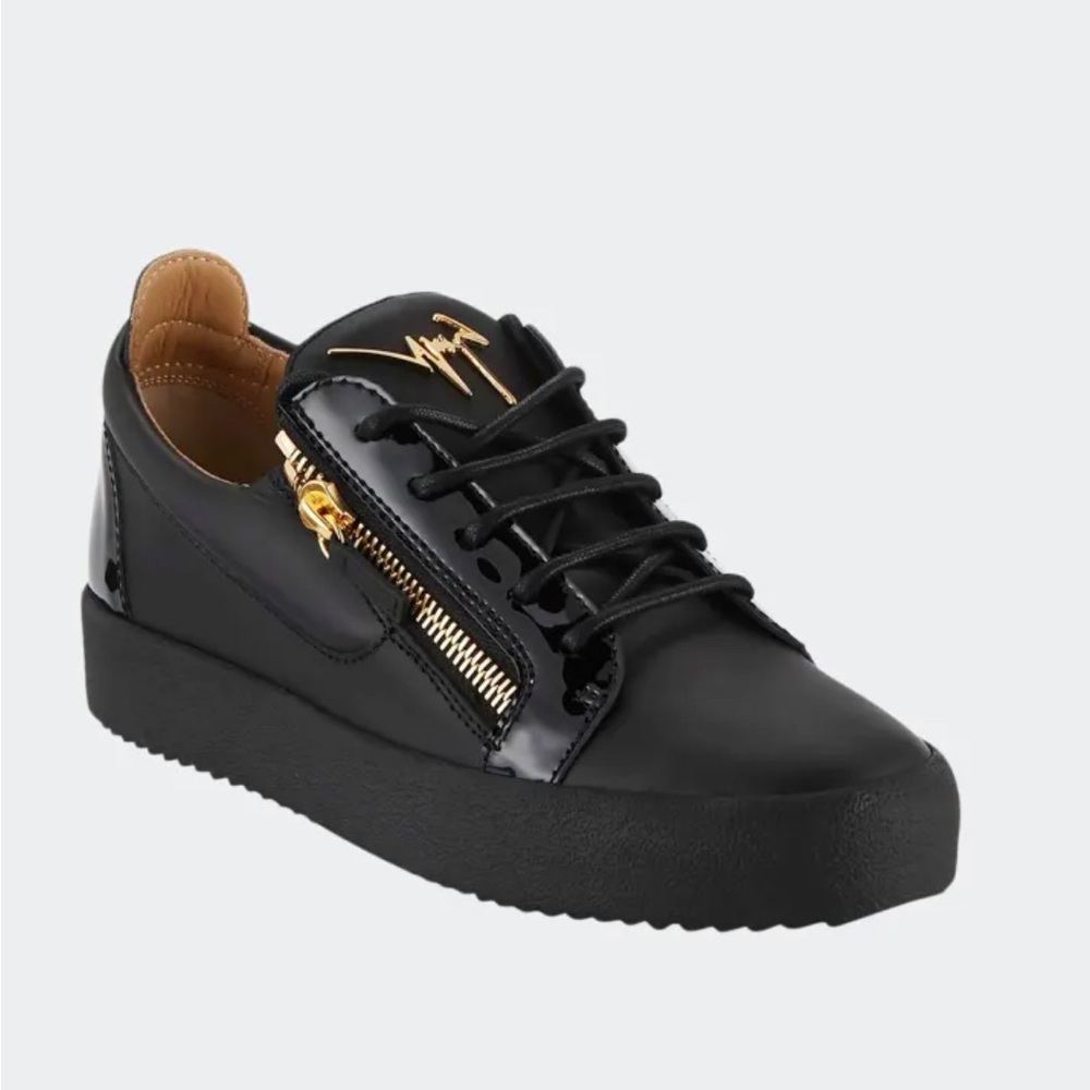 GIUSEPPE ZANOTTI
Men's London Double-Zip Leather Low-Top Sneakers